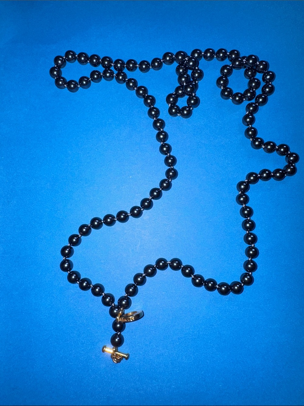 Vintage Carolee Classic Black Pearl Necklace with Gold Toggle Accent